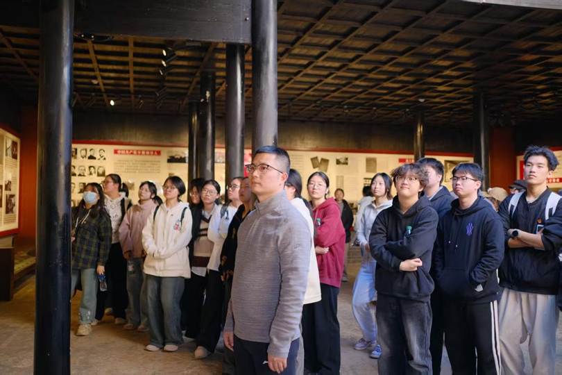 图示, 示意图
中度可信度描述已自动生成:ver1
