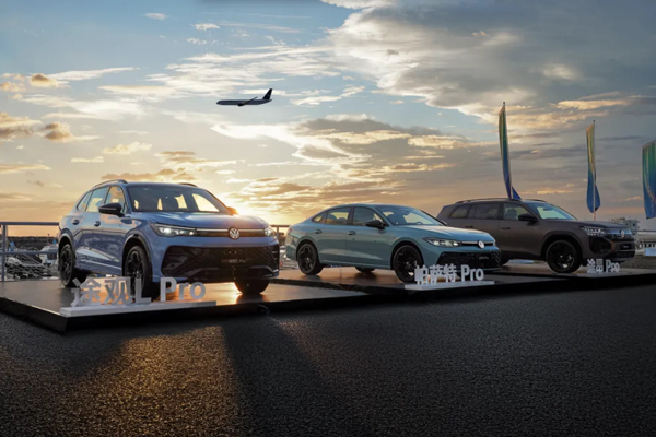从黄浦江到全世界:上汽如何承载一座城的全球雄心?