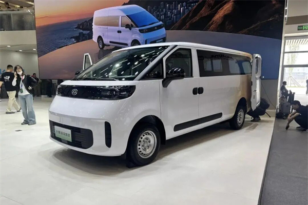 别盯着乘用车了,2026北京车展真正的打工人神车刚露面